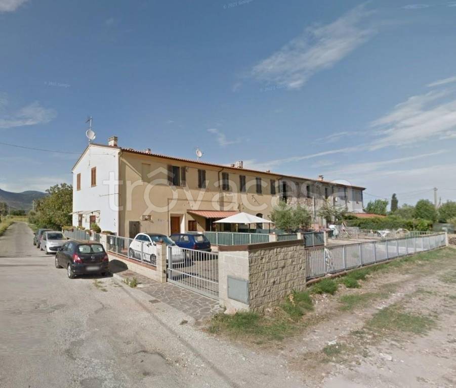 casale in vendita a Cascina in zona Marciana