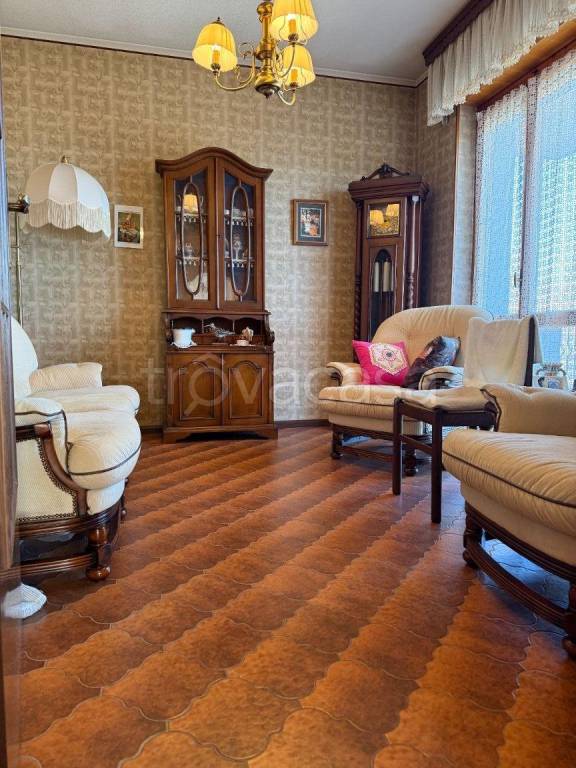 immagine annuncio 1 di 12