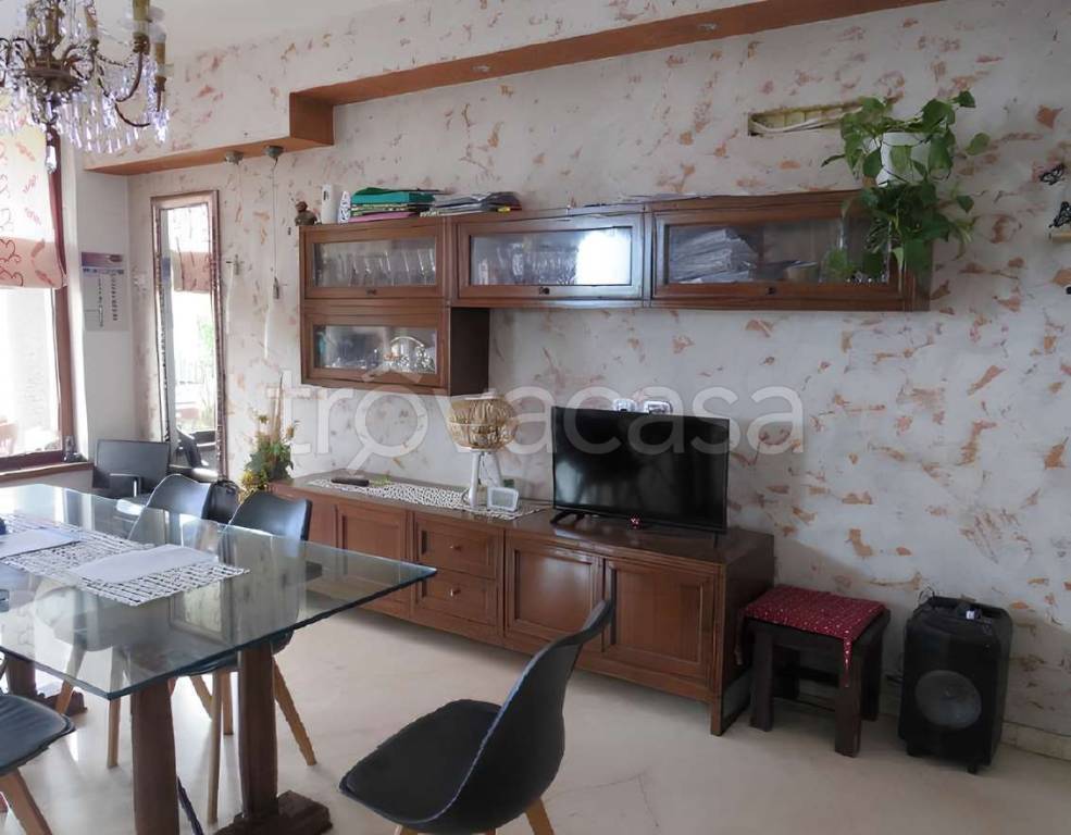 immagine annuncio 2 di 12