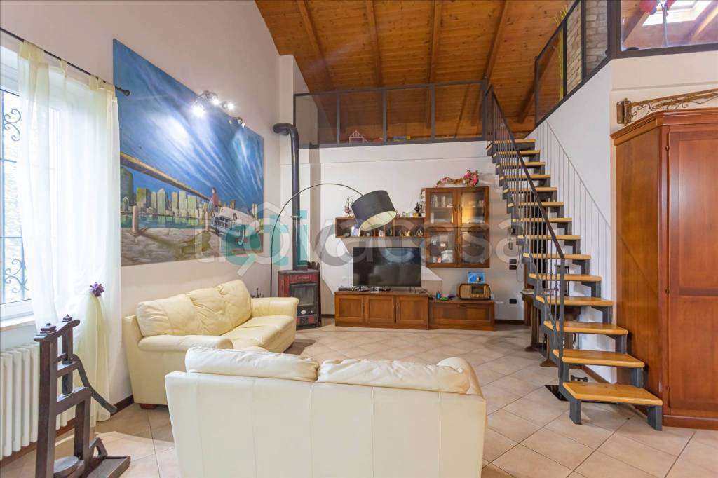 immagine annuncio 1 di 15