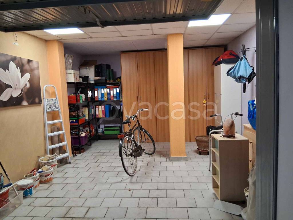 immagine annuncio 11 di 12