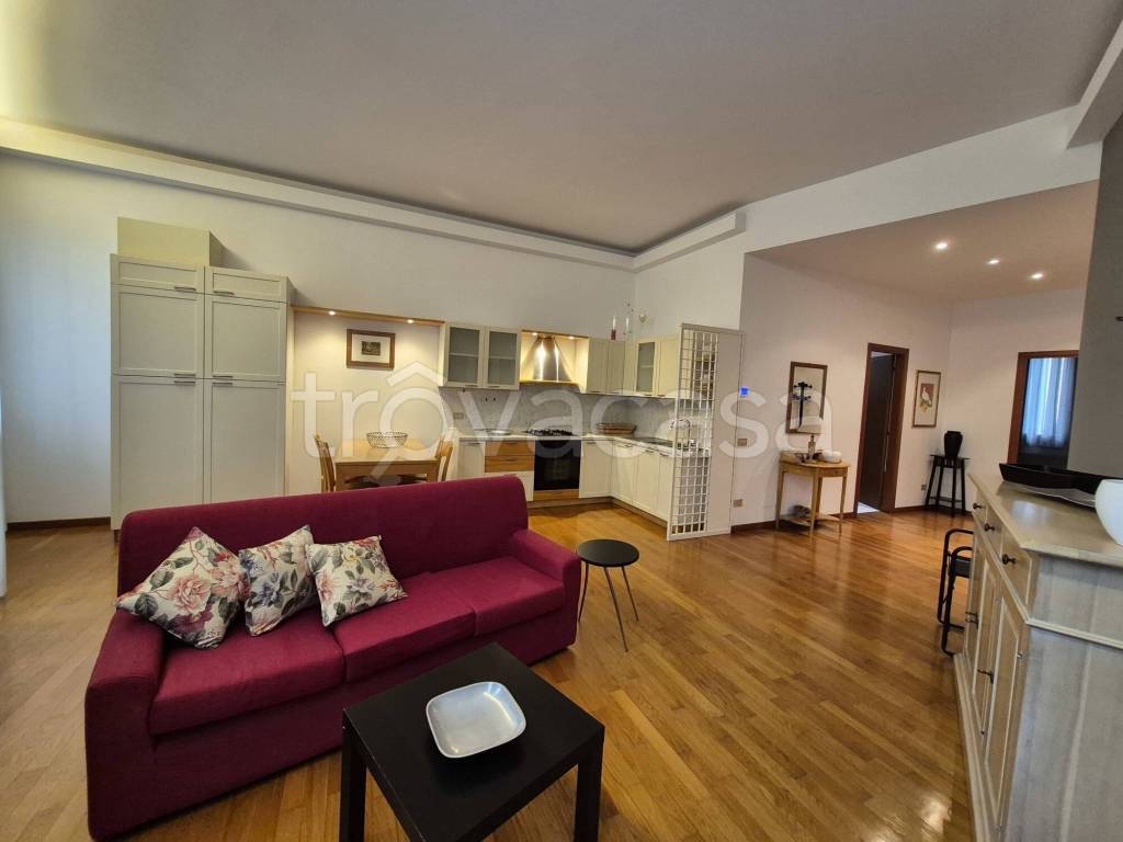 immagine annuncio 1 di 9