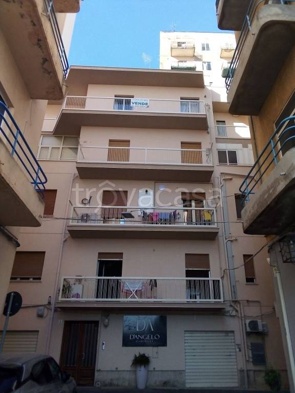 immagine annuncio 1 di 8