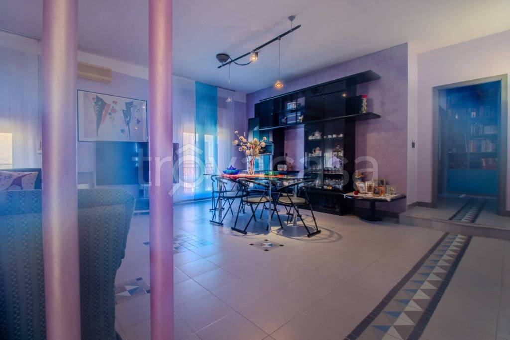 immagine annuncio 2 di 8