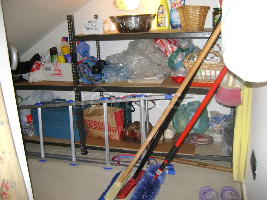 immagine annuncio 11 di 12