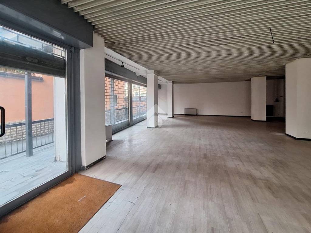 immagine annuncio 9 di 14