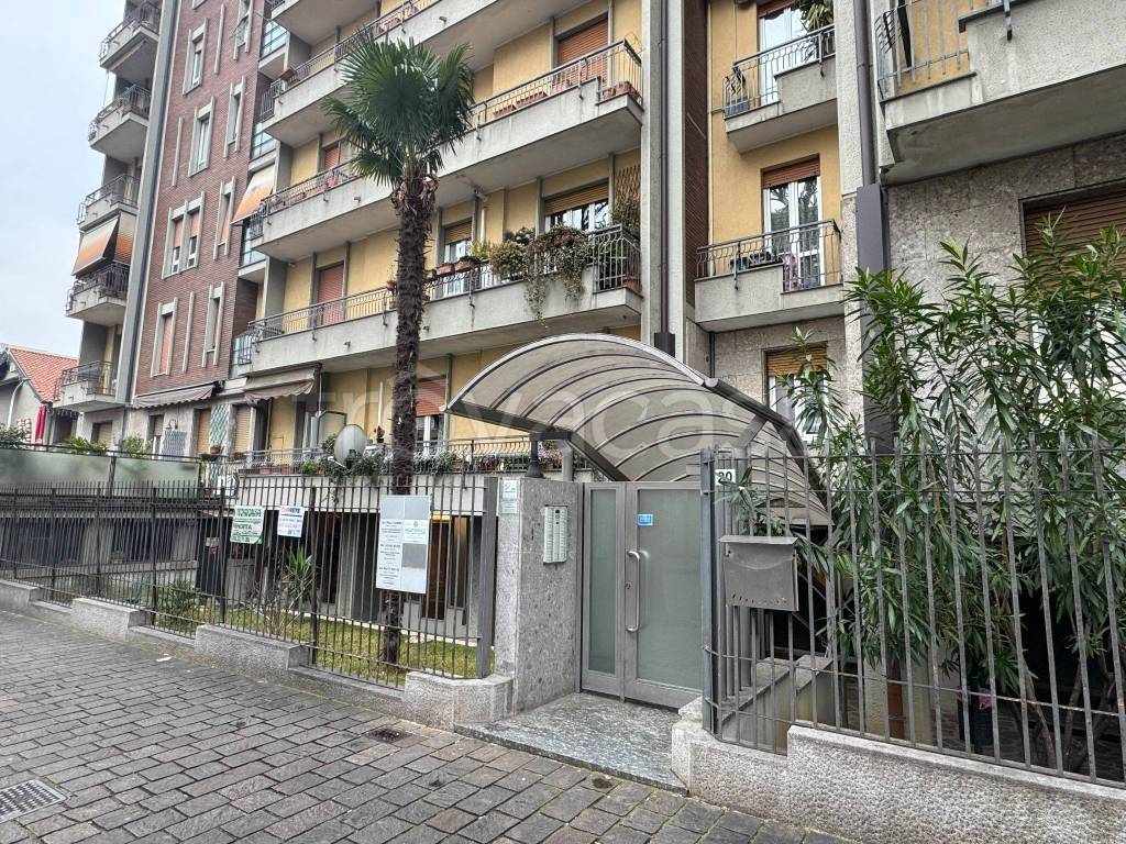 immagine annuncio 1 di 15