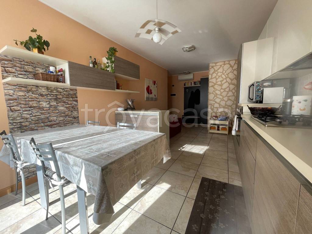 immagine annuncio 2 di 12