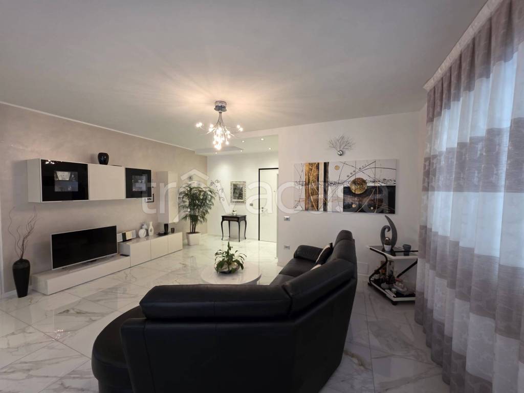 immagine annuncio 8 di 12