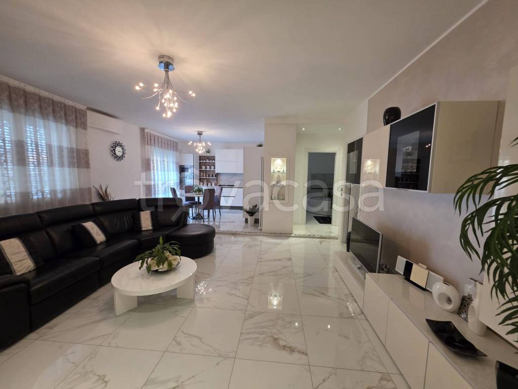 immagine annuncio 10 di 12