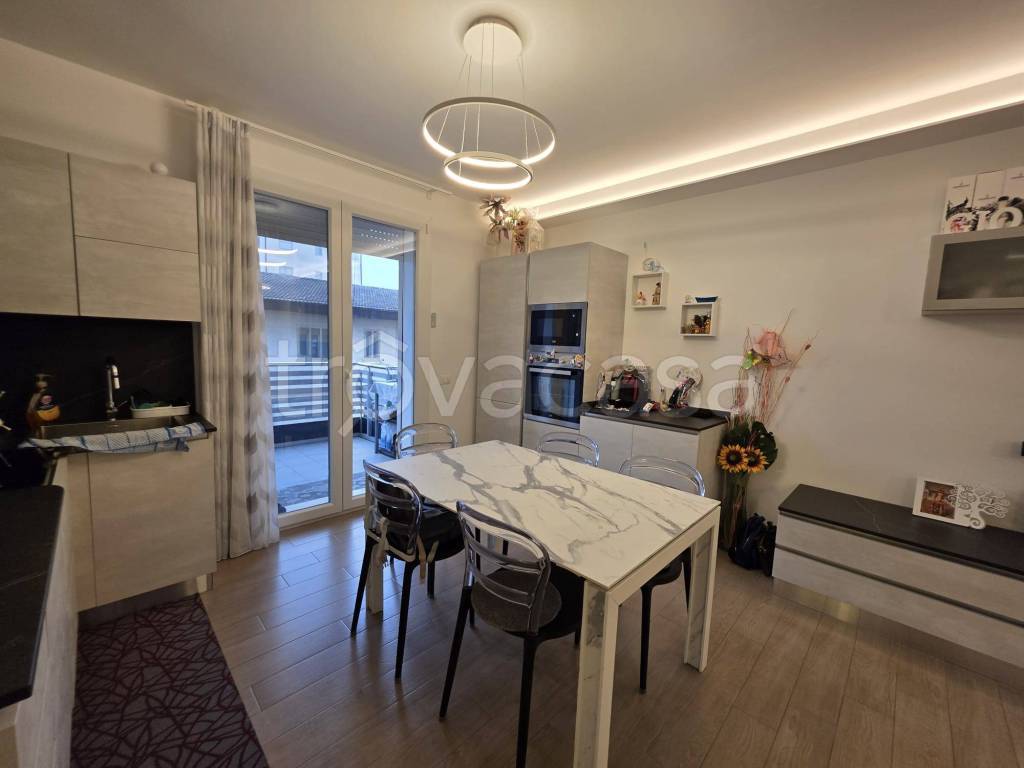 immagine annuncio 1 di 14