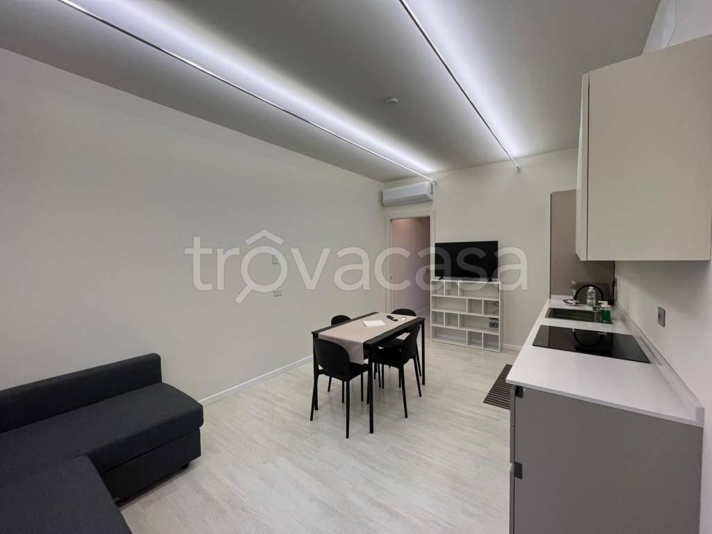 immagine annuncio 1 di 7