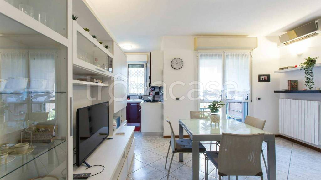 immagine annuncio 1 di 8