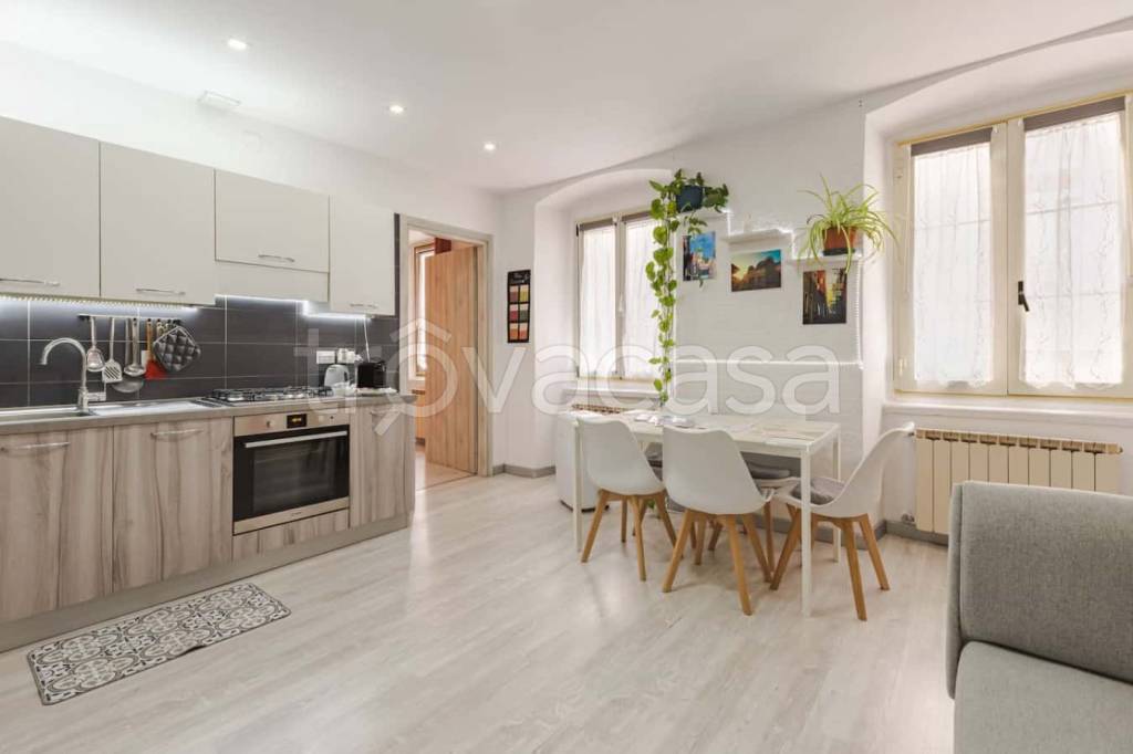 appartamento in affitto a Trieste in zona San Giacomo