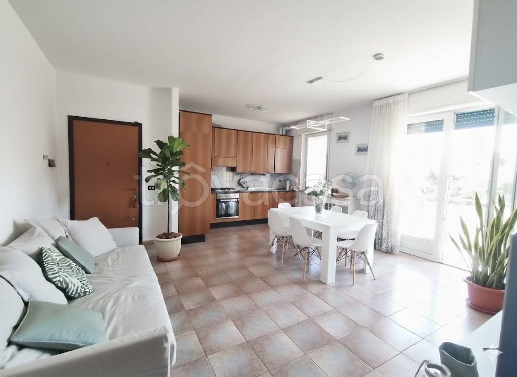 immagine annuncio 1 di 9