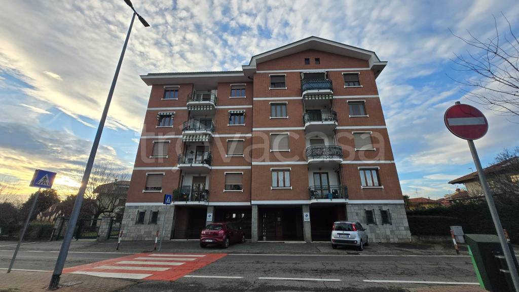 immagine annuncio 1 di 15