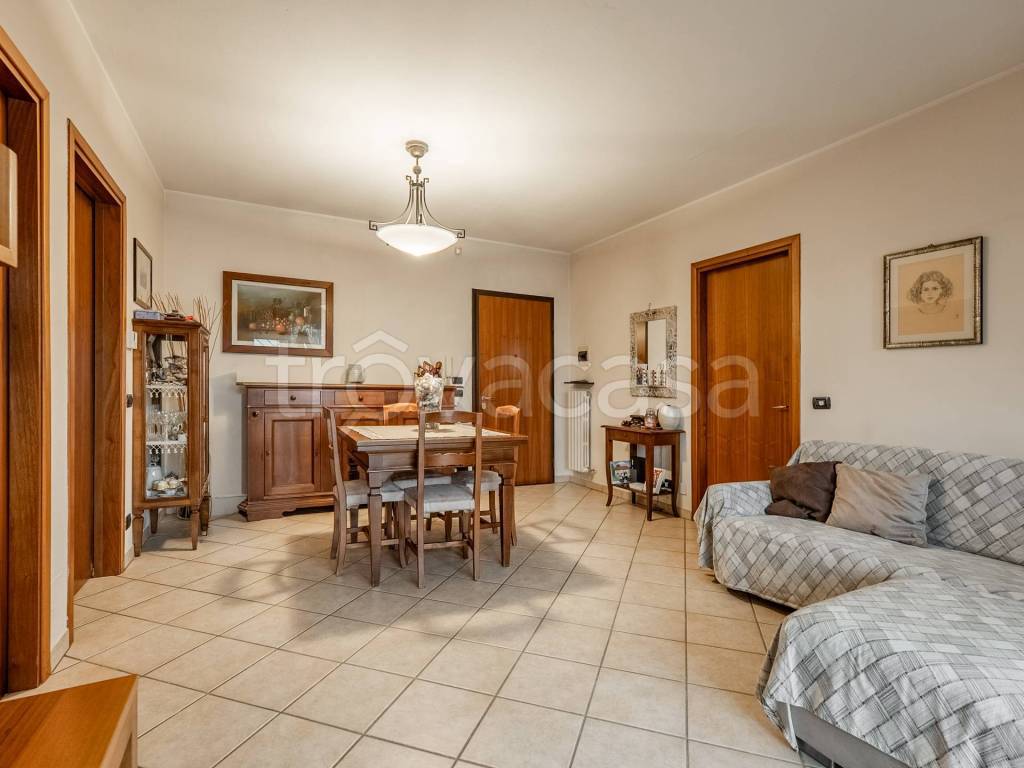 immagine annuncio 4 di 8