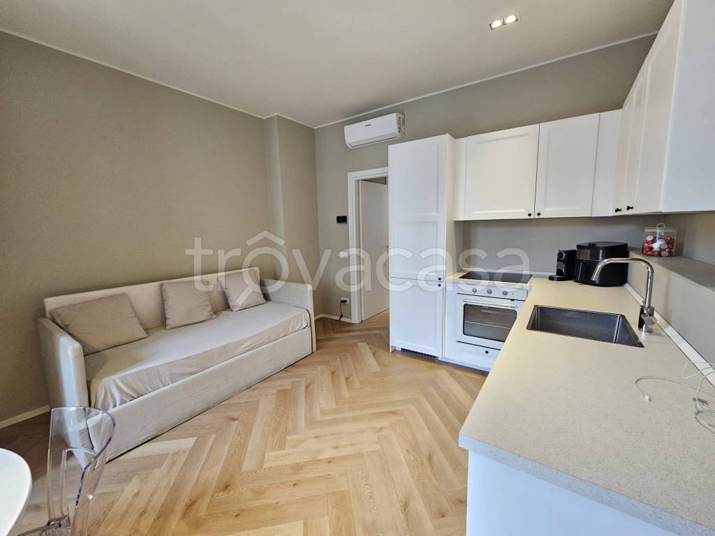 immagine annuncio 1 di 9