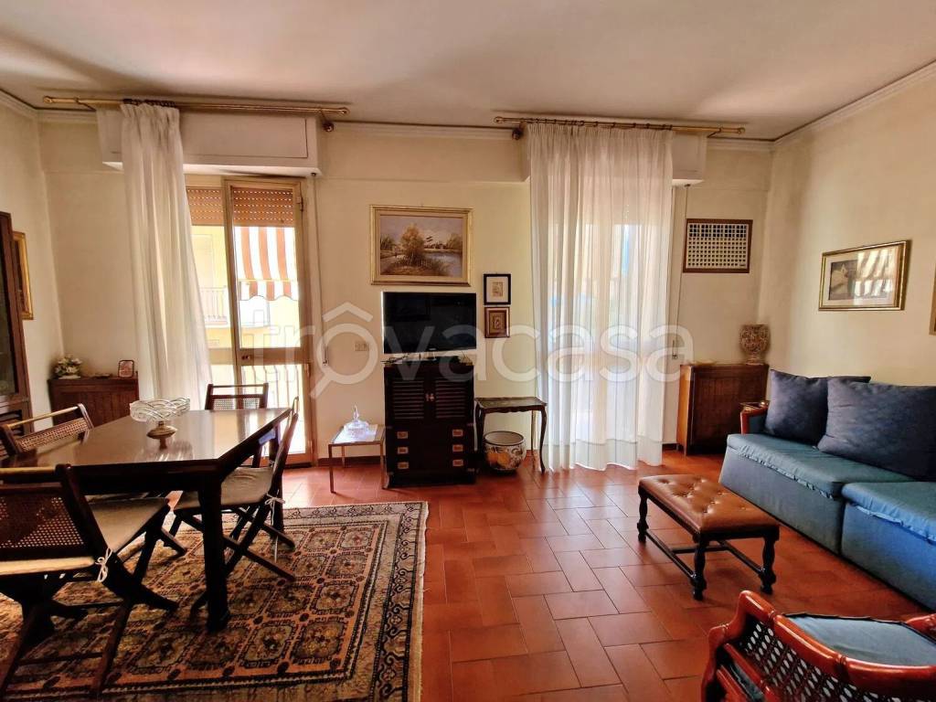 immagine annuncio 1 di 14