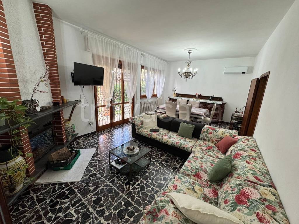 immagine annuncio 1 di 9