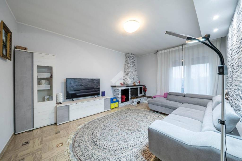 immagine annuncio 1 di 14