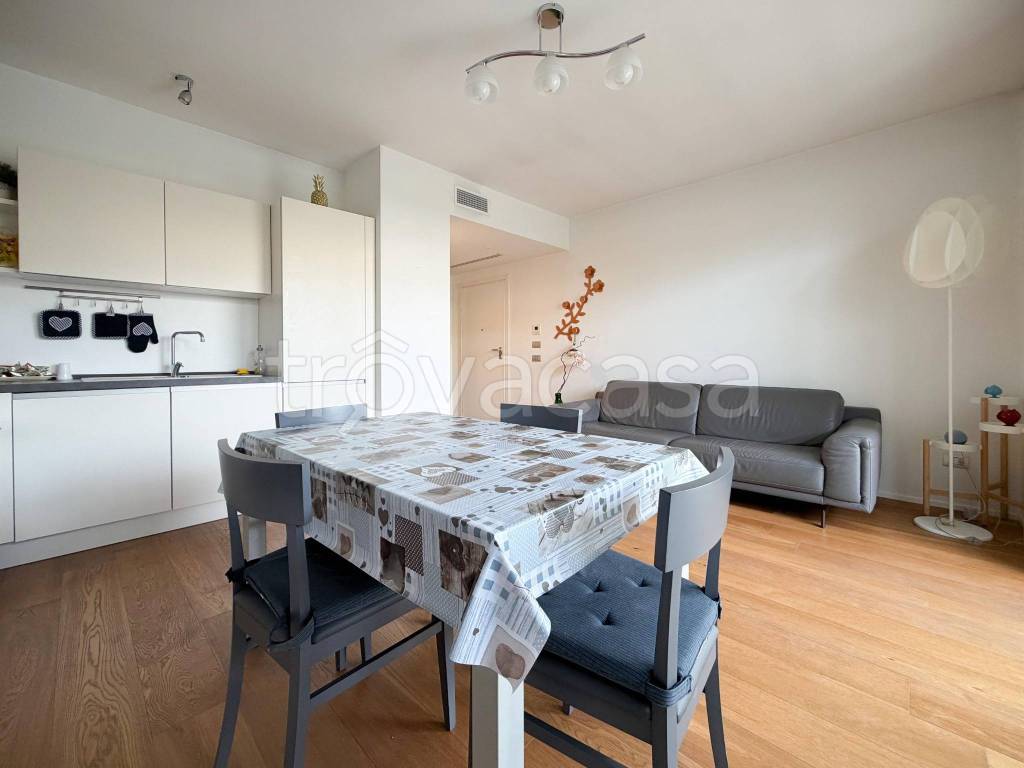 immagine annuncio 1 di 14