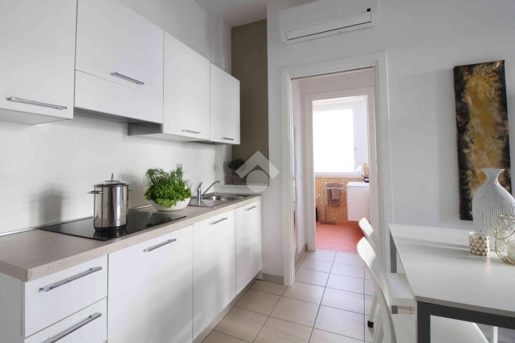 immagine annuncio 1 di 12