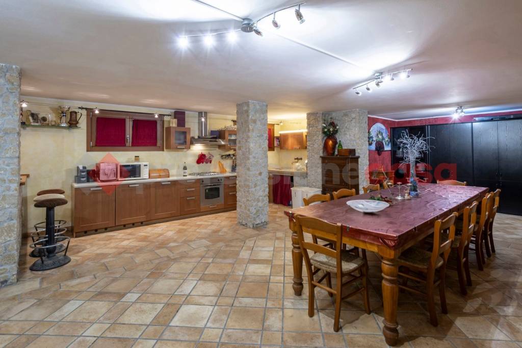 immagine annuncio 13 di 14