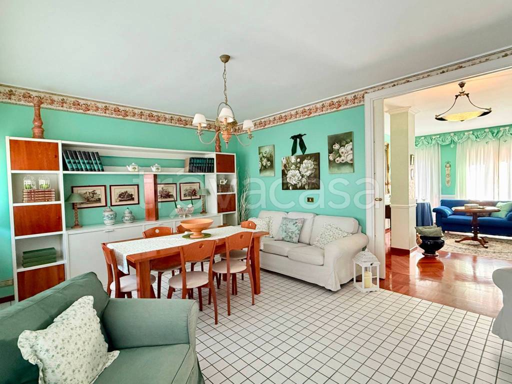 immagine annuncio 1 di 11