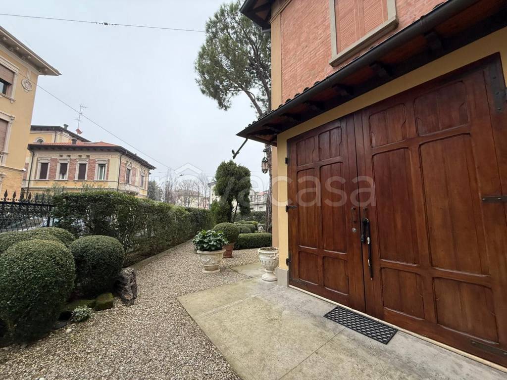 immagine annuncio 5 di 8