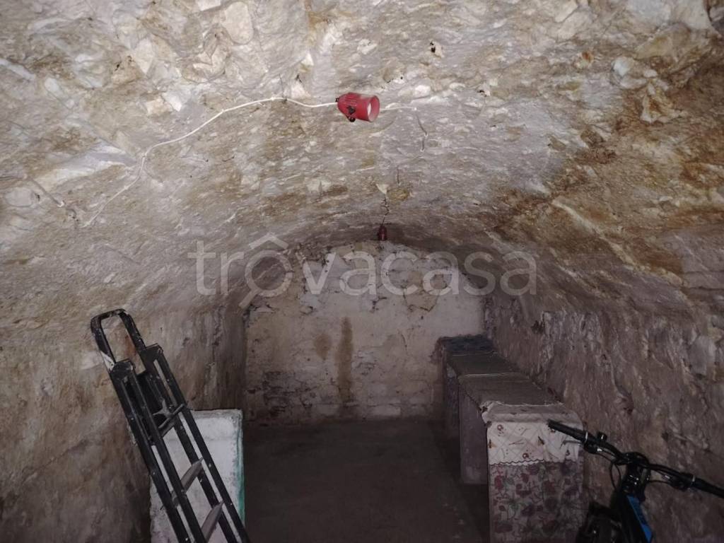 immagine annuncio 2 di 4