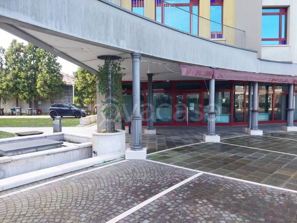 immagine annuncio 5 di 8