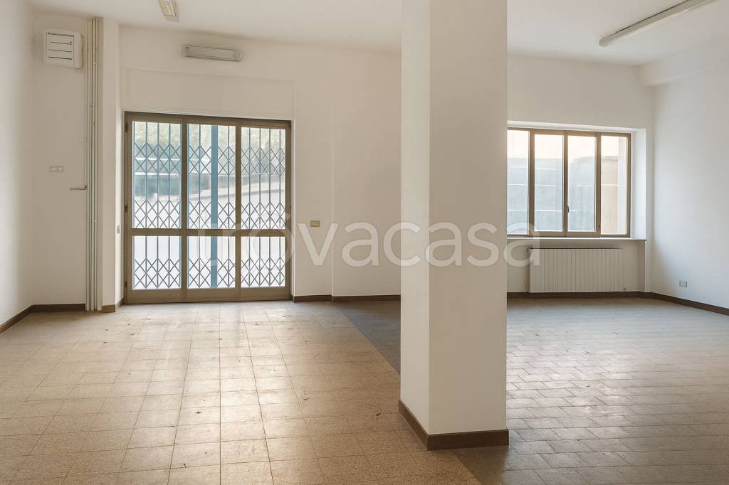 immagine annuncio 2 di 4