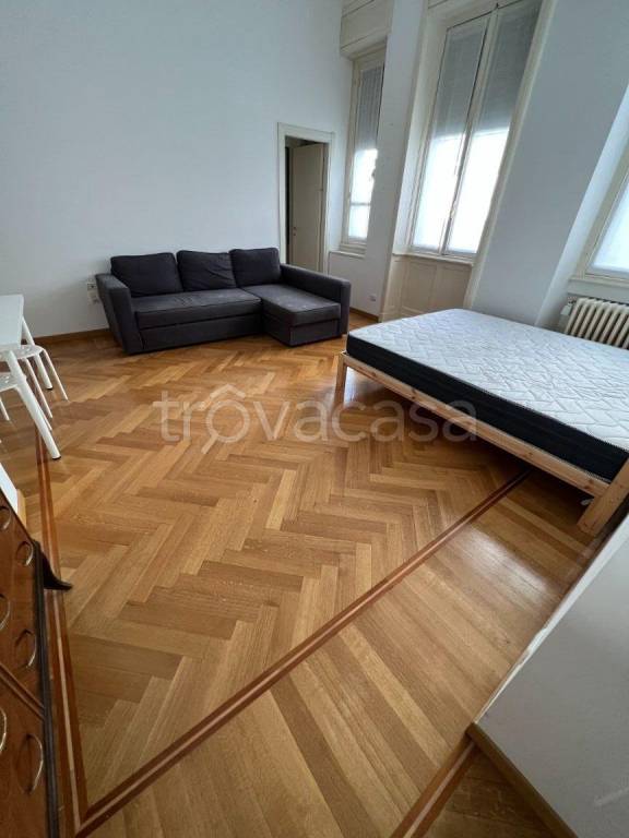 immagine annuncio 1 di 4