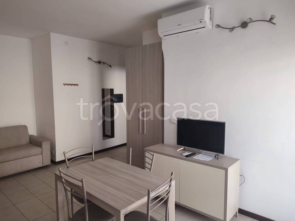 immagine annuncio 1 di 8