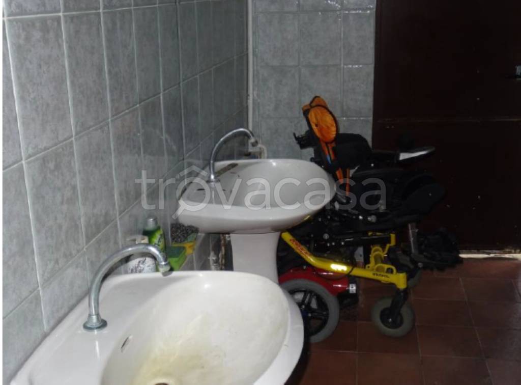 immagine annuncio 12 di 13