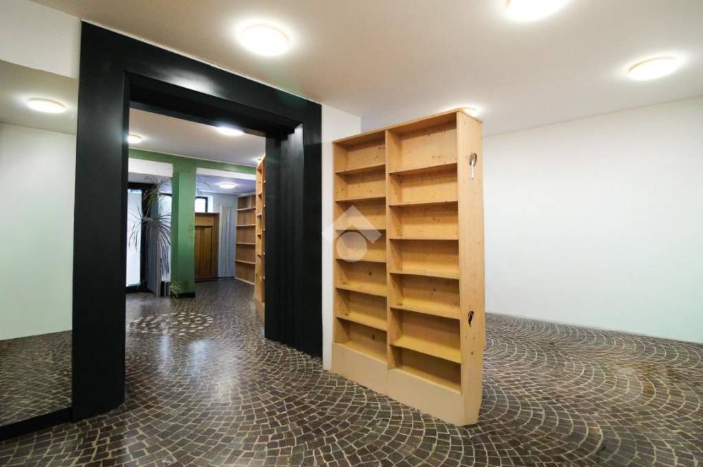 immagine annuncio 1 di 12