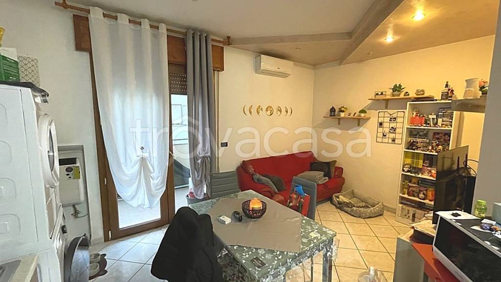 immagine annuncio 1 di 8