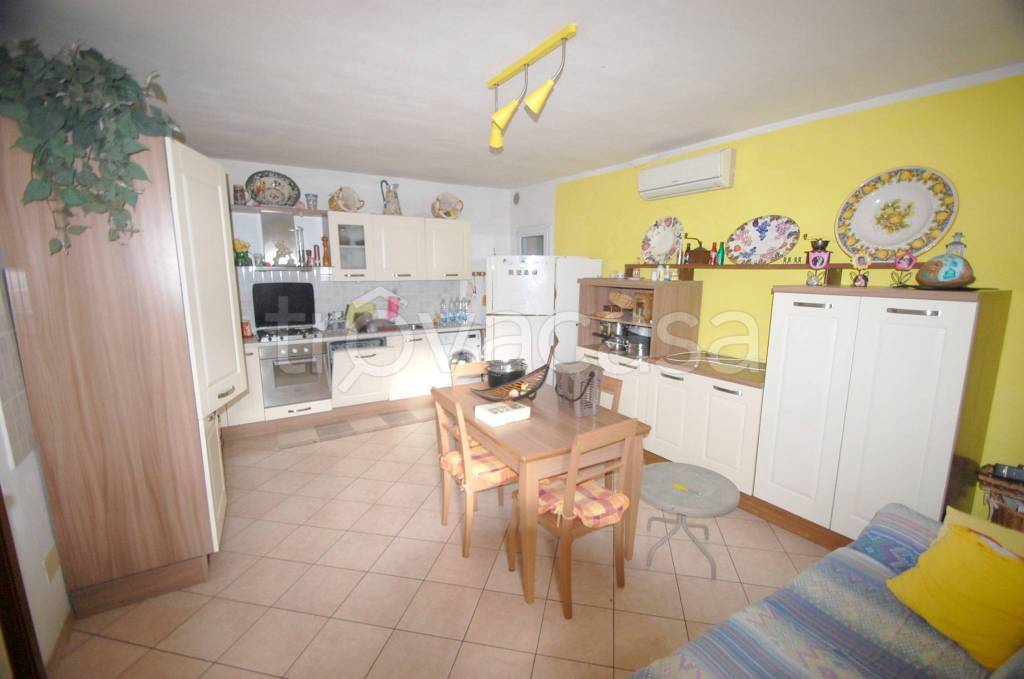 immagine annuncio 2 di 12