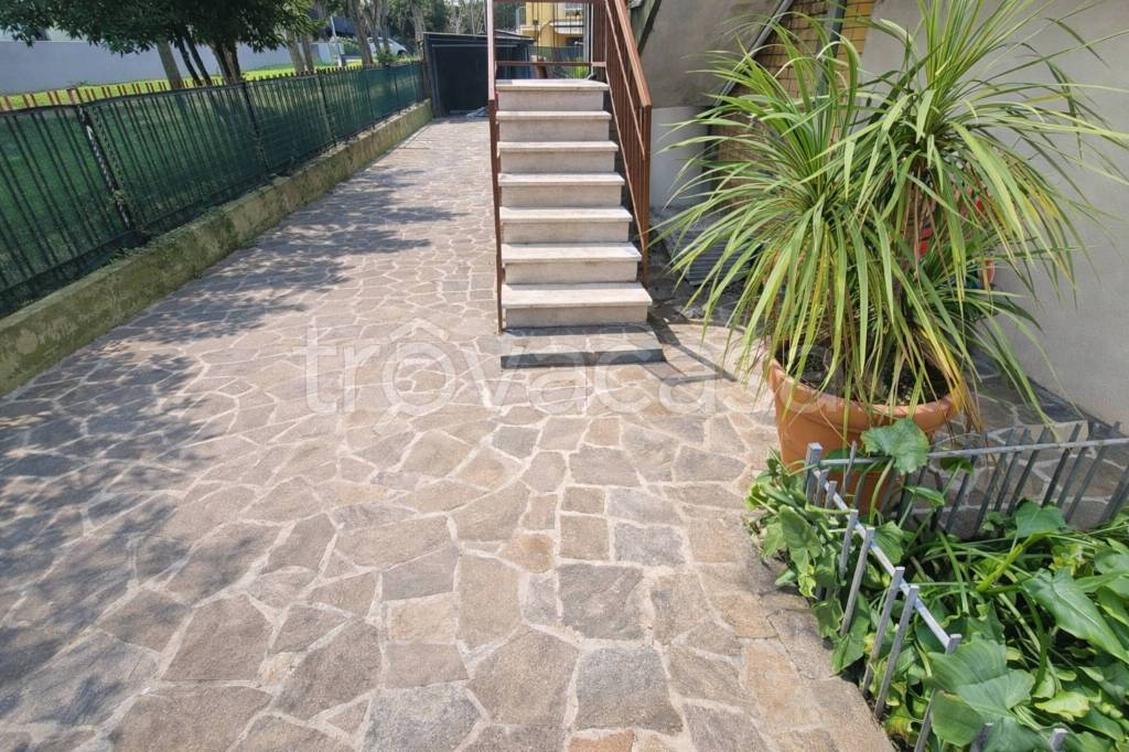 immagine annuncio 1 di 12