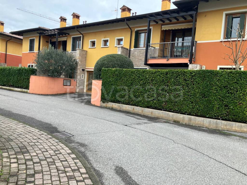 immagine annuncio 1 di 8