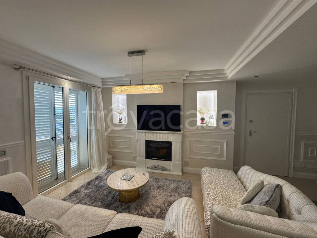 immagine annuncio 3 di 8