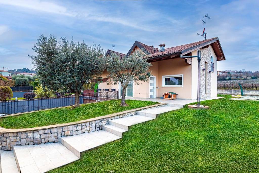 immagine annuncio 1 di 15