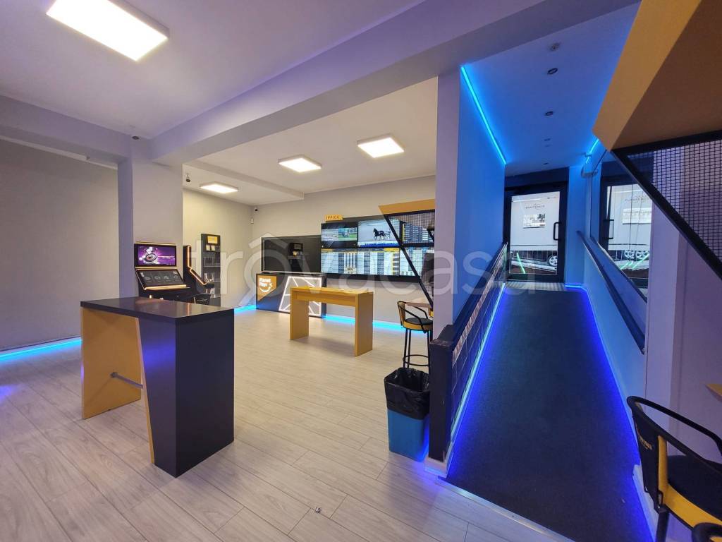 immagine annuncio 4 di 8