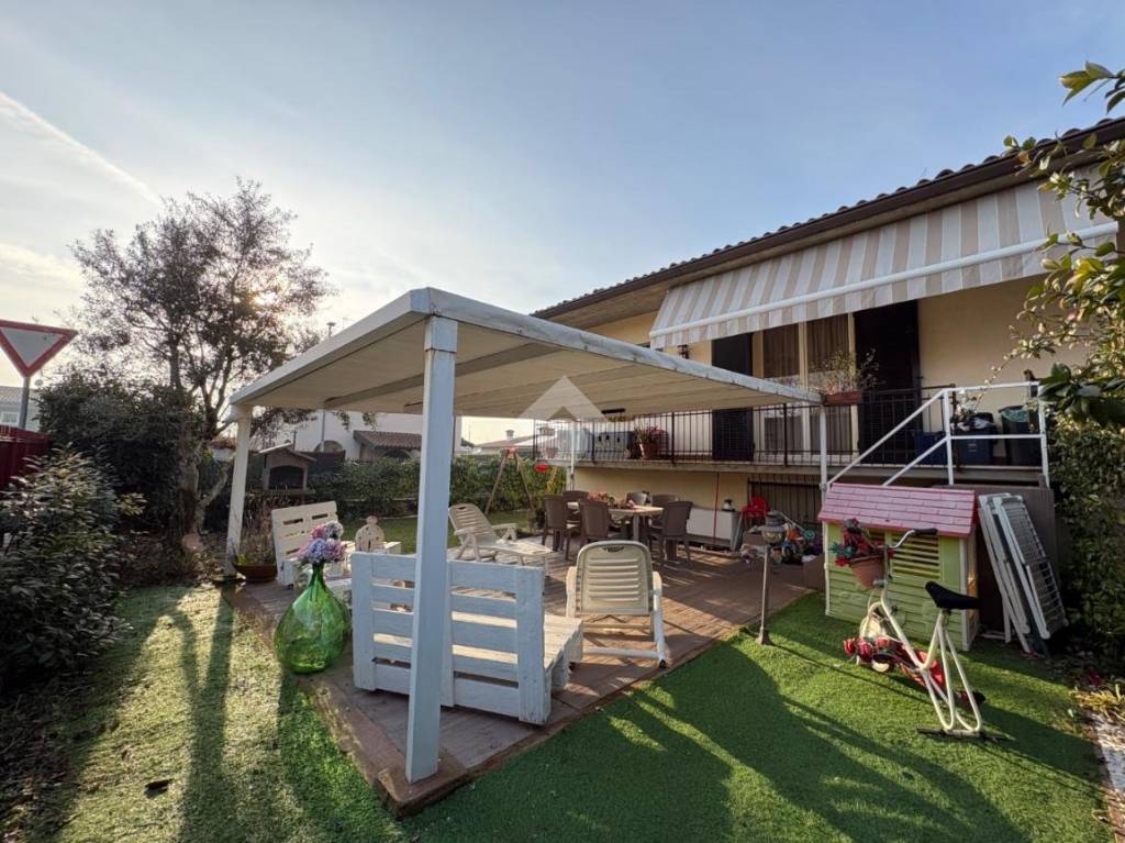 immagine annuncio 1 di 15