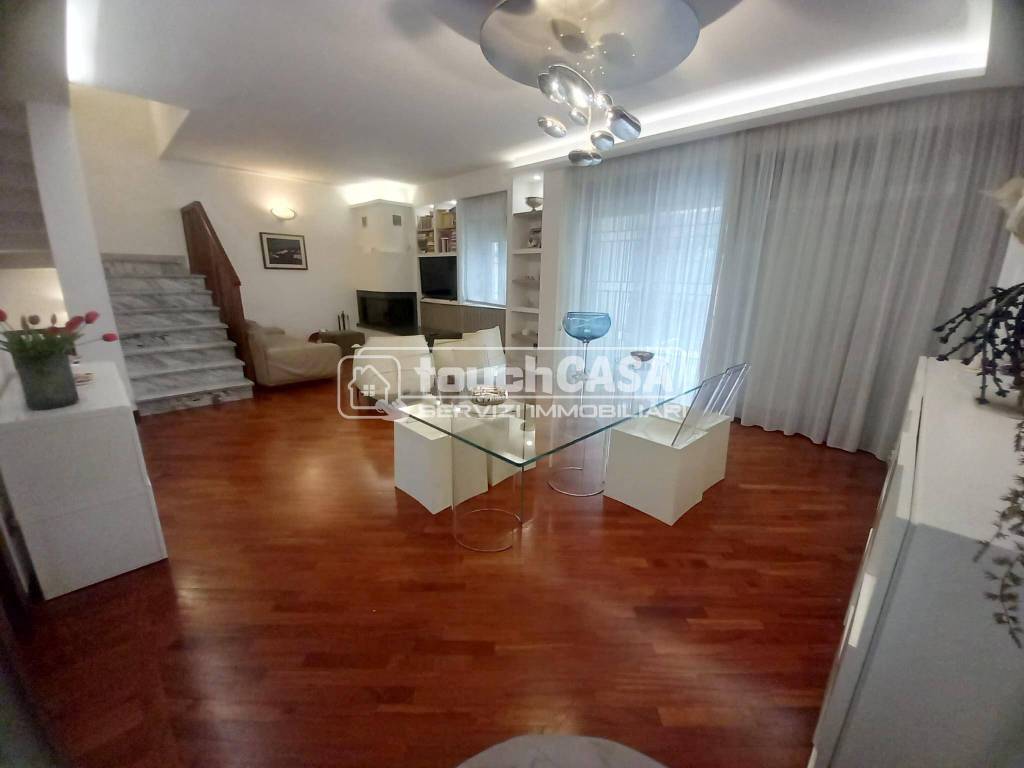 immagine annuncio 1 di 8