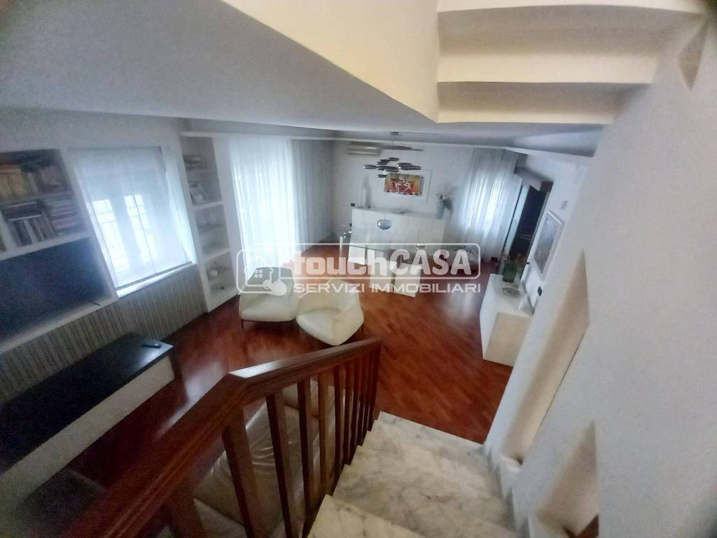 immagine annuncio 2 di 8