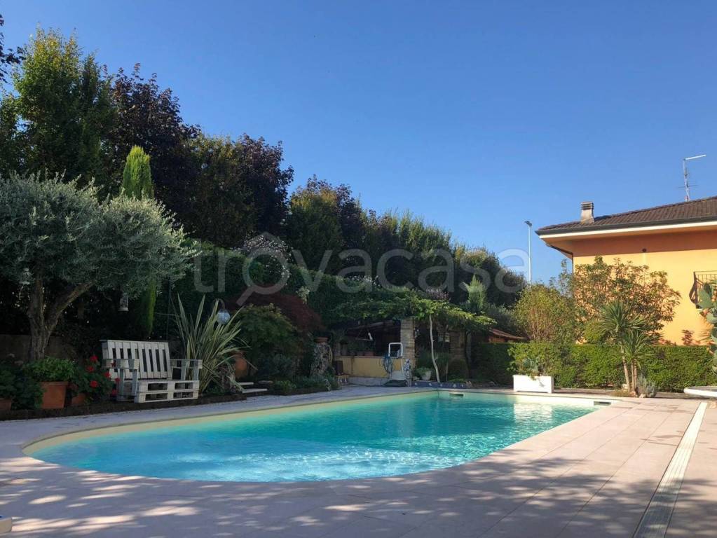 immagine annuncio 1 di 12