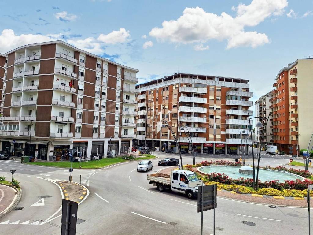 immagine annuncio 9 di 14