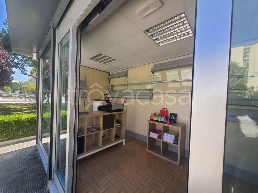 immagine annuncio 2 di 4